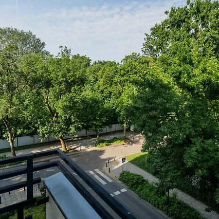 Chopin Apartment Lazienki Park Варшава Екстер'єр фото